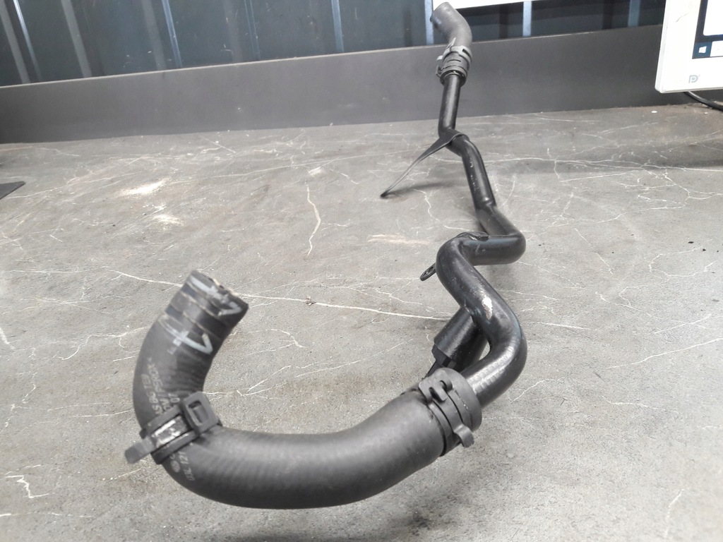 03L121157 Σωλήνας σωλήνα νερού Audi A4 B8 2.0 TDI Product image