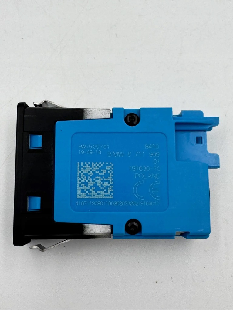 ΠΡΙΖΑ USB C ΦΟΡΤΙΣΤΗΣ BMW G01 G05 G11 G20 G30 X1 Product image