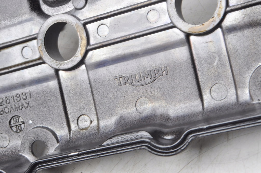 TRIUMPH SPEED ΤΡΙΠΛΗ 1050 ΚΑΛΥΜΜΑ ΒΑΛΒΙΔΑΣ 1261331 Product image