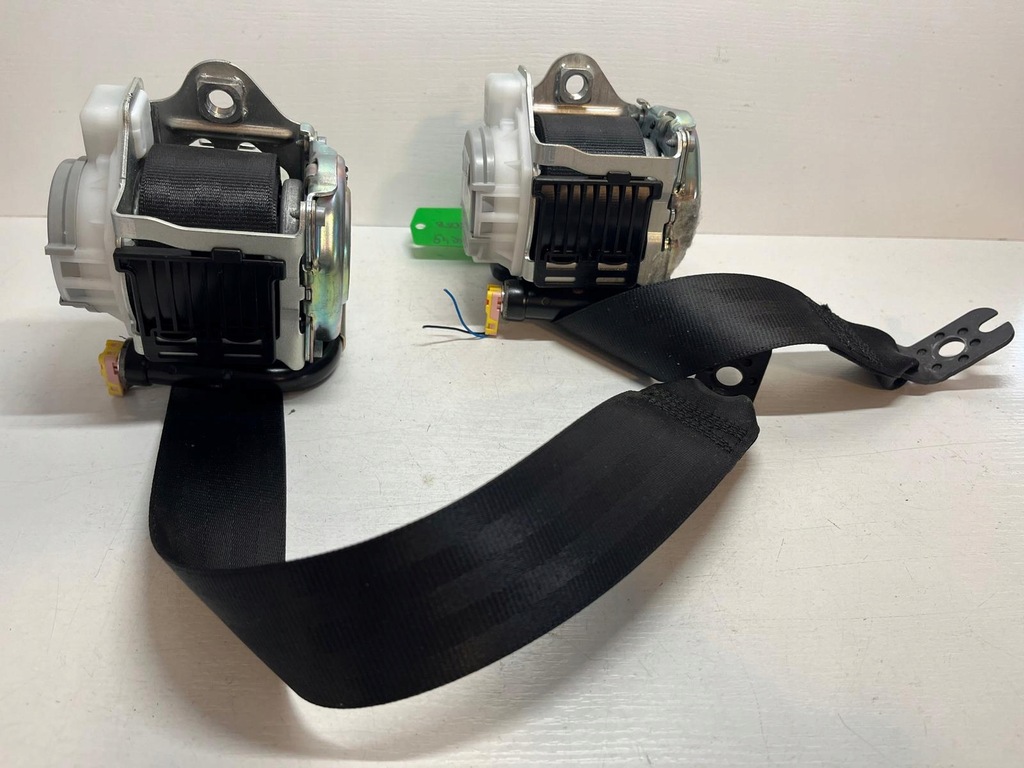 Audi Q8 Ζώνη ασφαλείας αριστερά δεξιά πίσω 4M8857805B Product image
