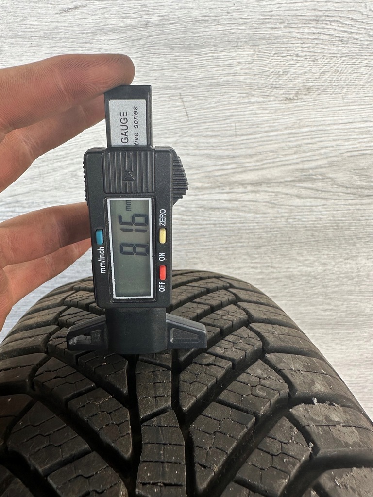 Semperit AllSeason Grip 95V XL 195/65R15 8,16mm Product image