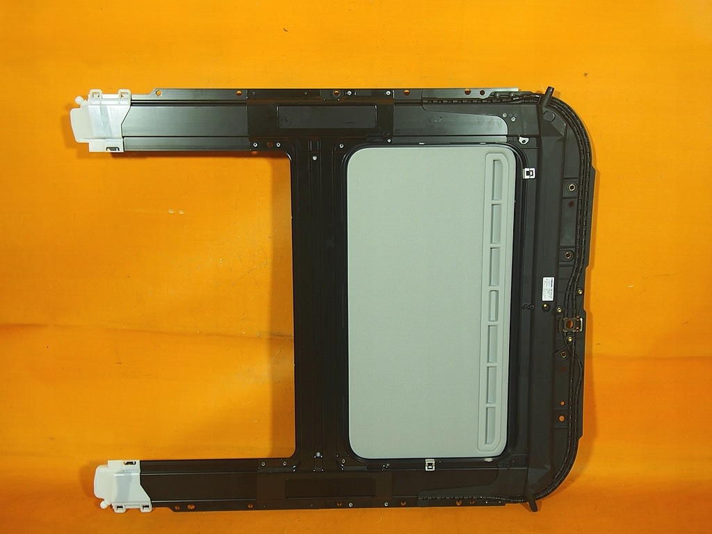 Audi A5 8T LIFT 24KM Sunroof Ρολό 8t8877041e Product image