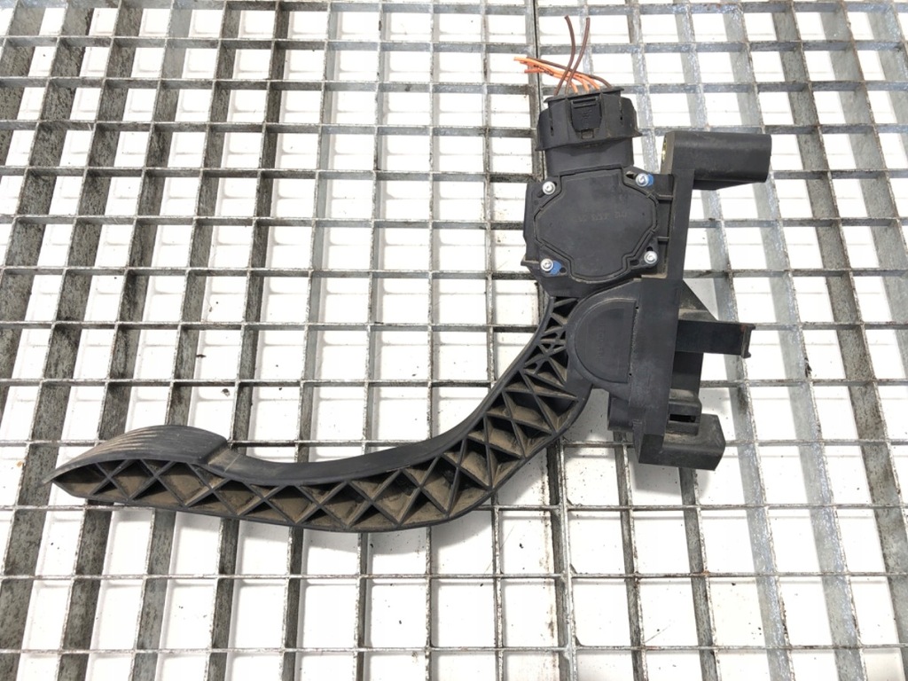 ΠΟΤΕΝΤΙΟΜΕΤΡΟ ΑΕΡΙΟΥ IVECO DAILY III 0281002632 2.3 116KM 99-06 PEDAL Product image