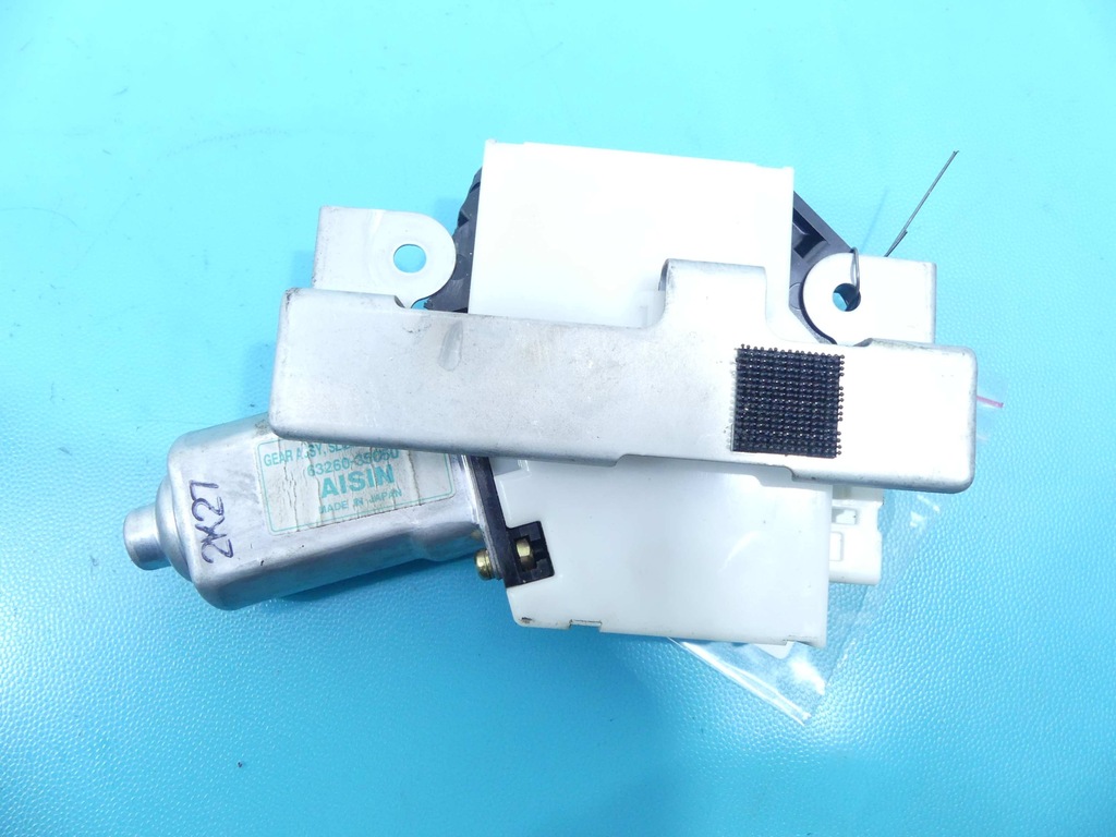 TOYOTA LAND CRUISER 120 SUNROOF MOTOR Product image