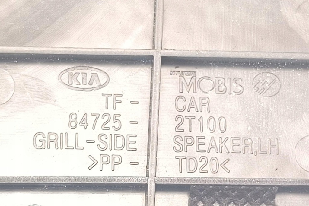 KIA Optima 847252T100 2.0L Βενζίνη 204kW 2013 κάλυμμα ομιλητή 2013 Product image