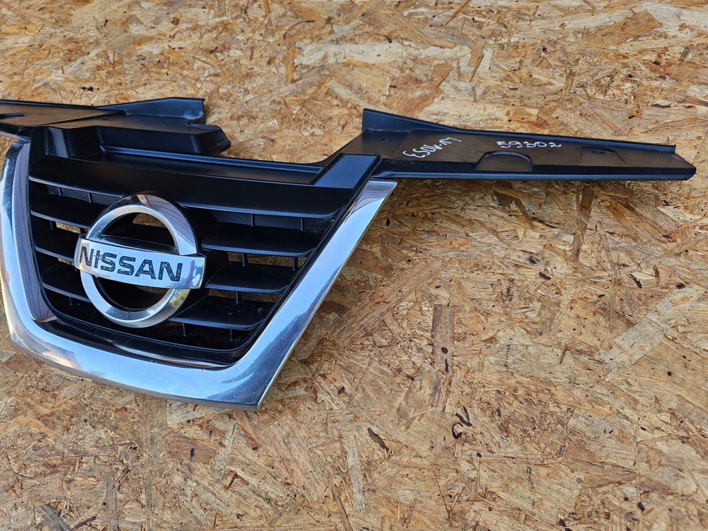 Nissan Juke και F15 10-14R Dummy Grill Dummy Chrome Stamp Product image