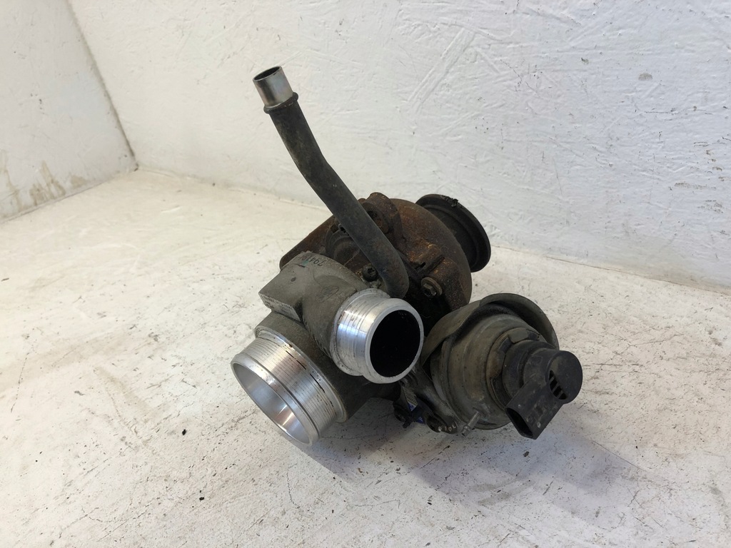 Στροβιλοσυμπιεστής VOLVO Turbine Volvo v40 v60 v70 S40 V50 C70 S60 2.0 D D3 12- Product image