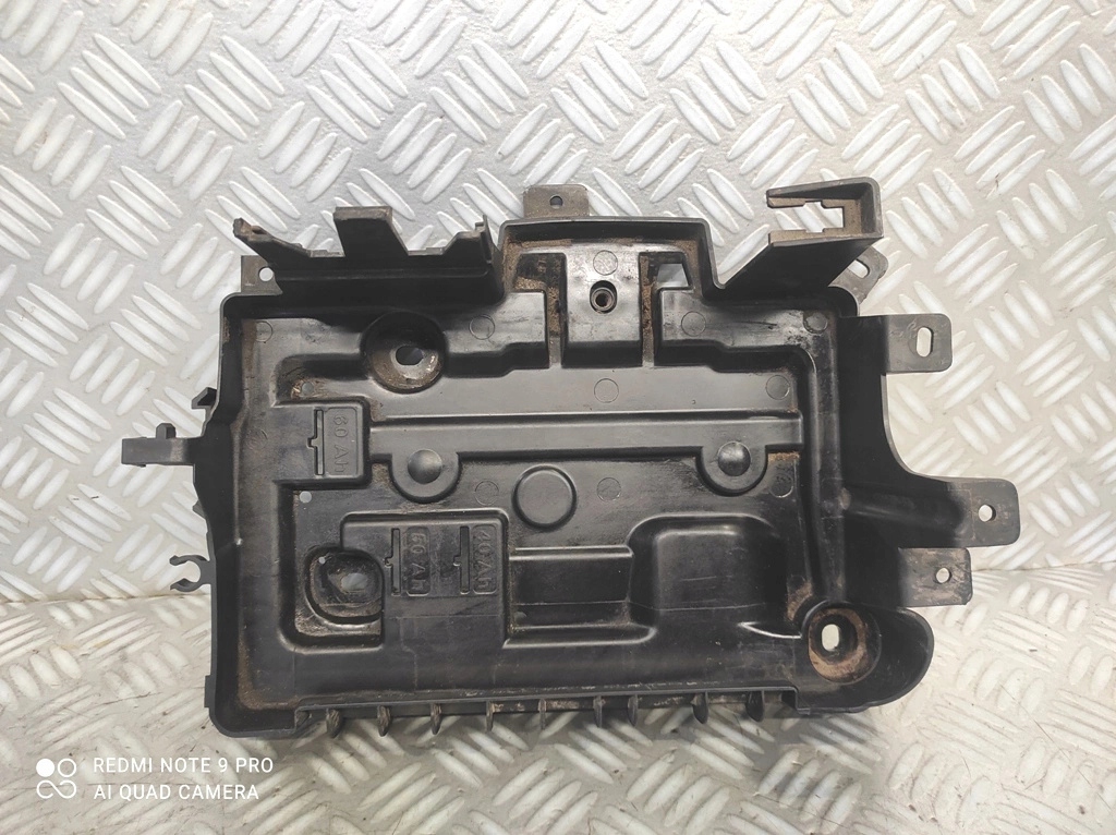 Βάση μπαταρίας 13296473 OPEL CORSA D LEFF 1.2 1.4 Βενζίνη Product image