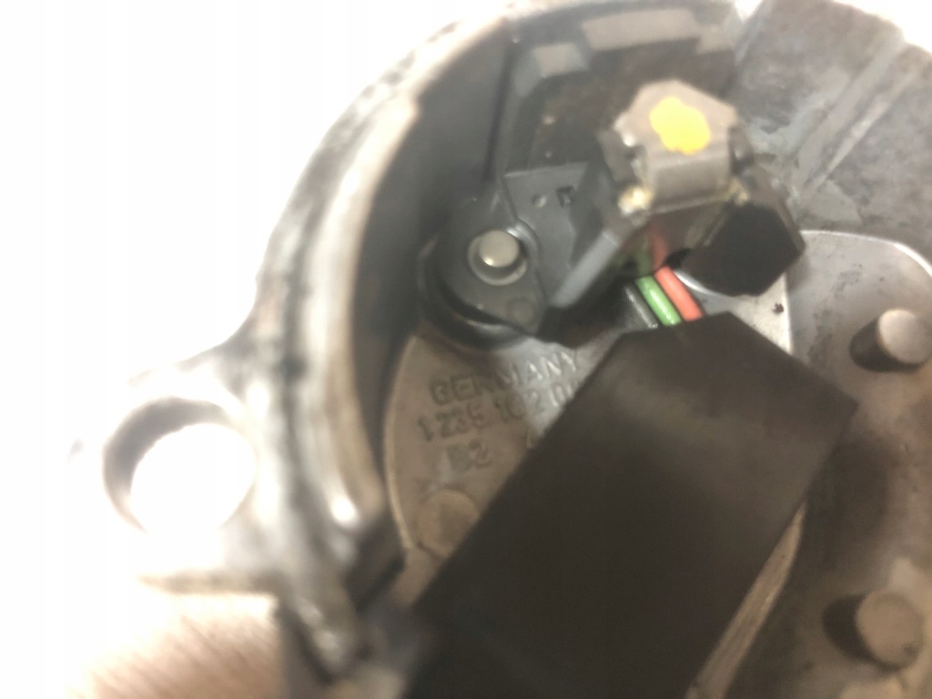 ΑΙΣΘΗΤΗΡΑΣ ΘΕΣΗ ΕΚΚΕΝΤΡΟΦΙΛΟΥ AUDI A4 B5 B6 B7 1.8 1.8T 2.0 2.4 2.8 Product image