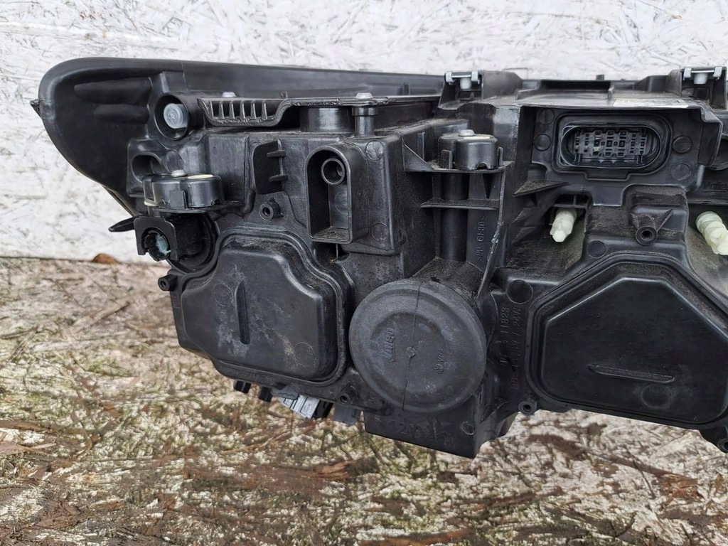 Volkswagen Multivan T6 2020 Przód strona lewa Lampy przednie Product image