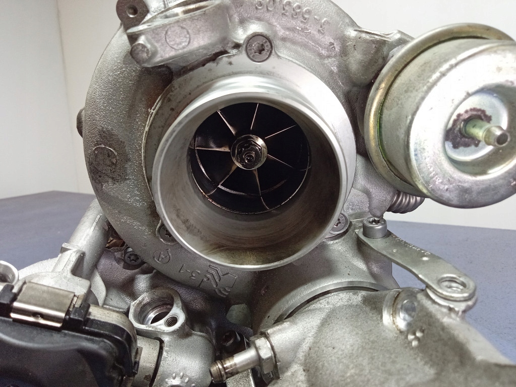 Mercedes GLS x167 400d 2,9 330 χλμ. Turbocharger A6560902900 Product image