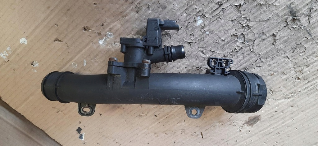 AIR INTAKE PIPE 1.2THP CROSSLAND X 9677537380 Product image