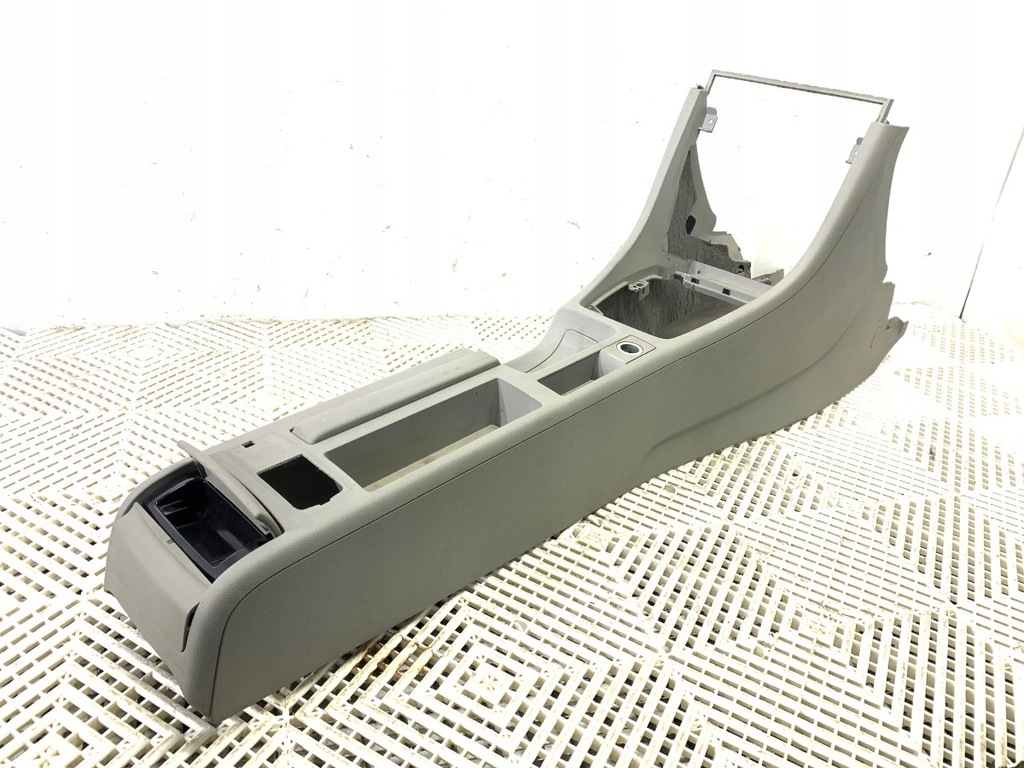 Κεντρική σήραγγα Audi A4 B7 Kombi 04-08 Product image