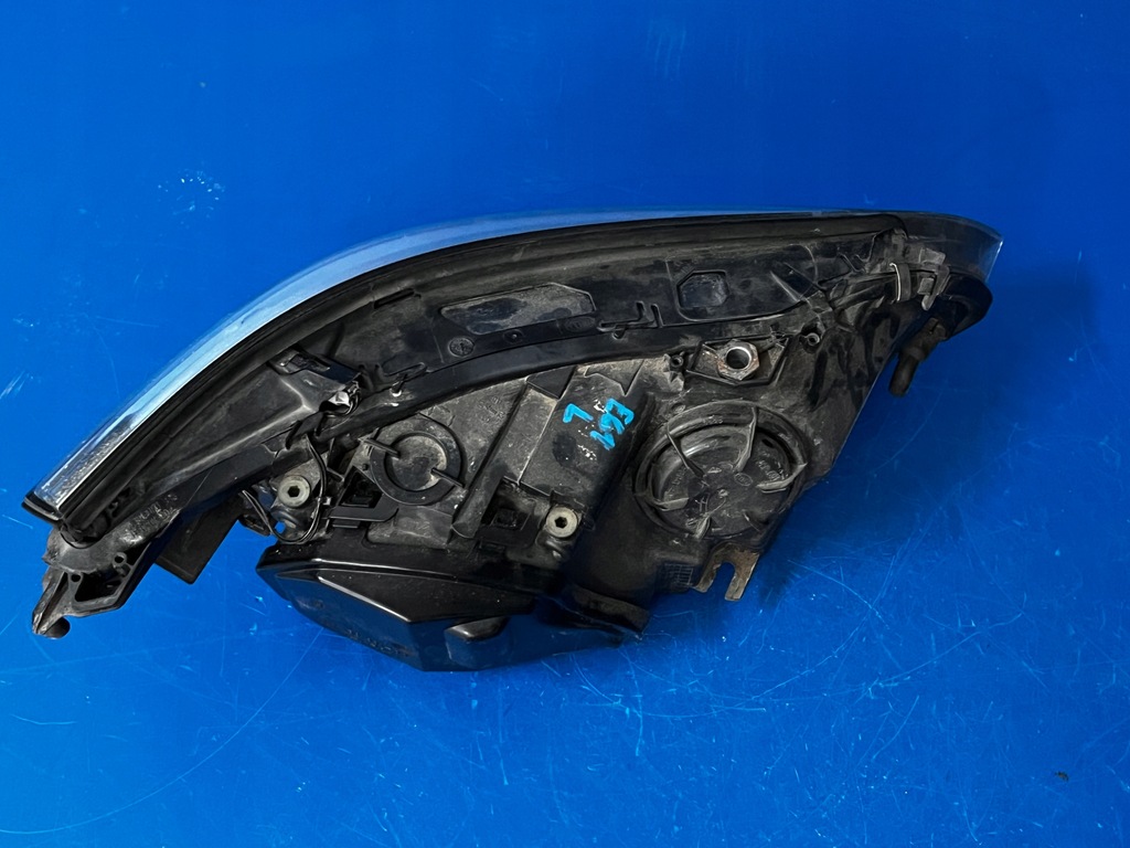 BI XENON ΤΙΜΟΝΙ D1S DYNAMIC BMW E60 E61 EU HELLA Product image