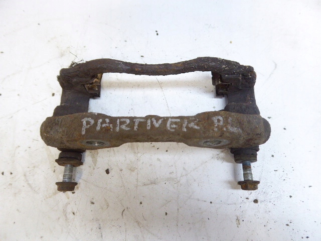 BERLINGO PARTNER I LIFT 02-08 YOKE CALIPER ΠΛΑΙΣΙΟ ΜΠΡΟΣΤΑ ΔΕΞΙΑ 1.4 8V KFW Product image