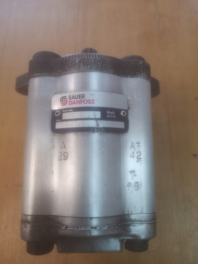 Αντλία GENIE S85 Sauer Danfoss C23.0L 37554 - εισαγωγή Product image