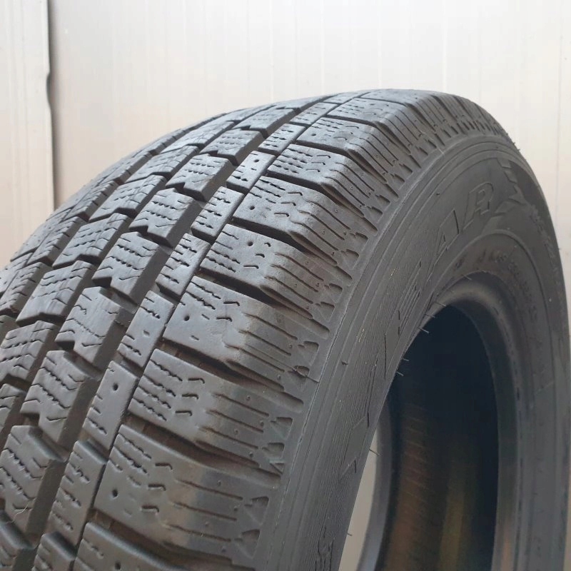 λαβή χιονιού Goodyear Cargo UltraGrip 2 235/65R16 115/113 R (3PMS Product image