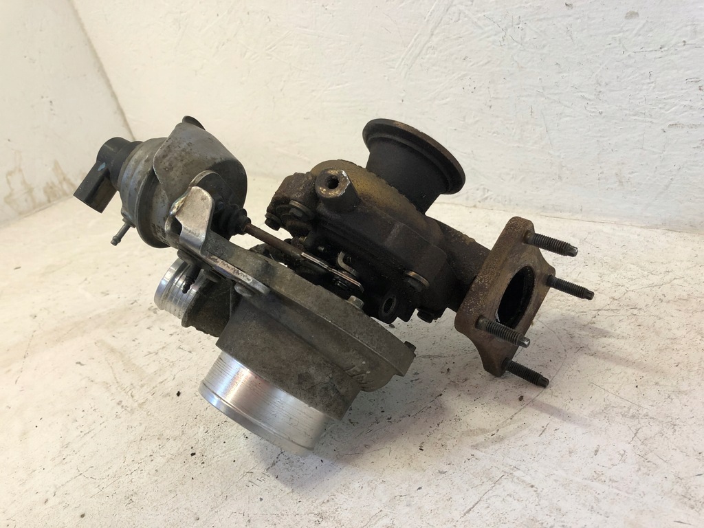 Στροβιλοσυμπιεστής VOLVO Turbine Volvo v40 v60 v70 S40 V50 C70 S60 2.0 D D3 12- Product image