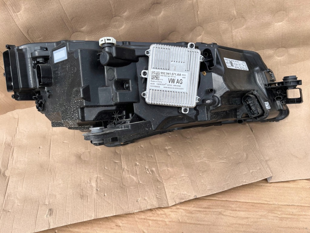 ΦΩΤΙΣΤΙΚΟ ΑΡΙΣΤΕΡΟ SKODA SUPERB III 11502030000 Product image