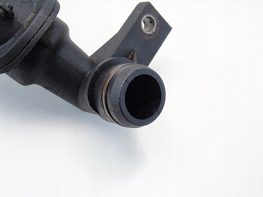 OIL FILLER PIPE 2.0 TDCI C-MAX FOCUS 2 MONDEO 4 Product image