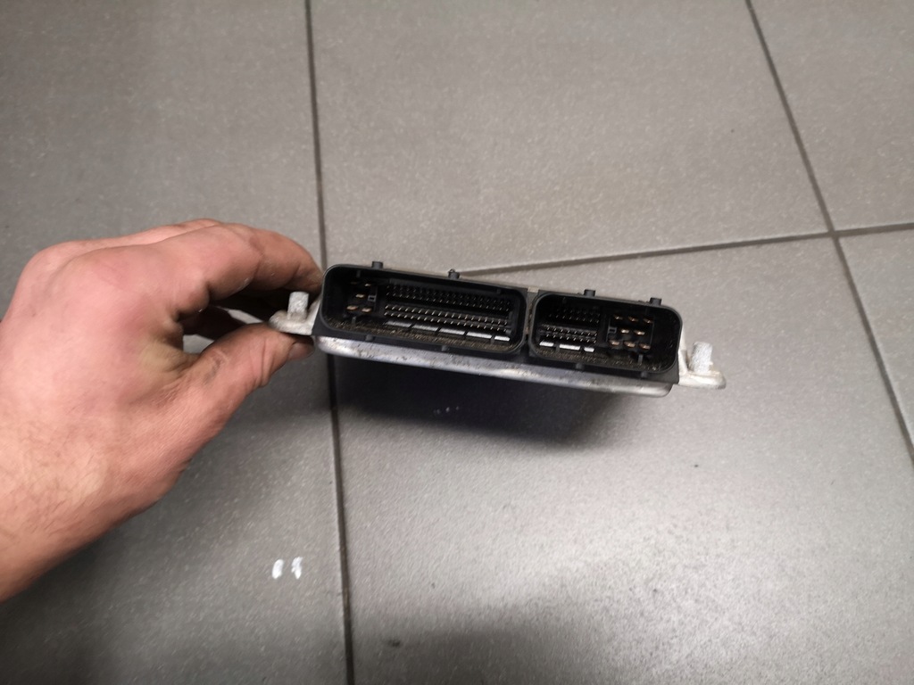 ΕΛΕΓΧΟΣ ΚΙΝΗΤΗΡΑ AUDI A3 8L 1.9 TDI 038906019CK Product image