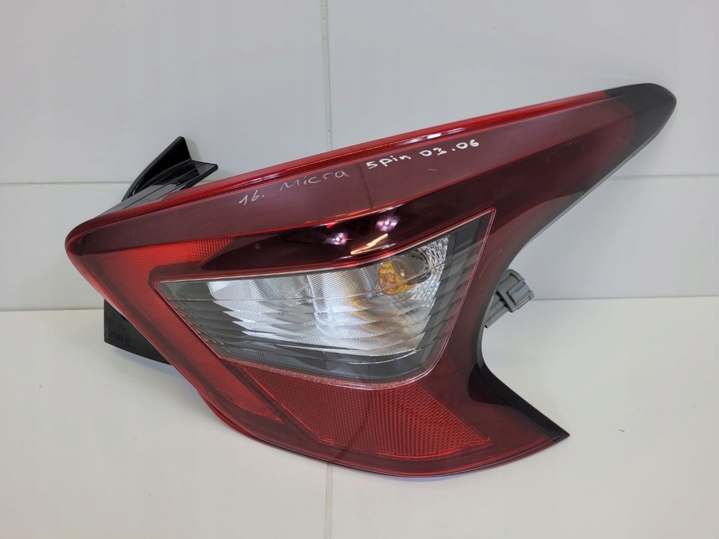 Πίσω λάμπα δεξιά πλευρά Nissan Micra 5 K14 2020 220-18727 Product image