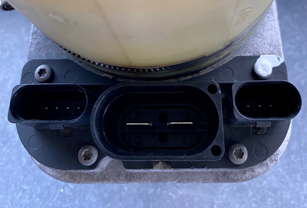 ΑΝΤΛΙΑ ΥΛΙΚΟΥ ΤΙΜΟΝΙΟΥ TRW SEAT IBIZA VW 6R0423156A Product image