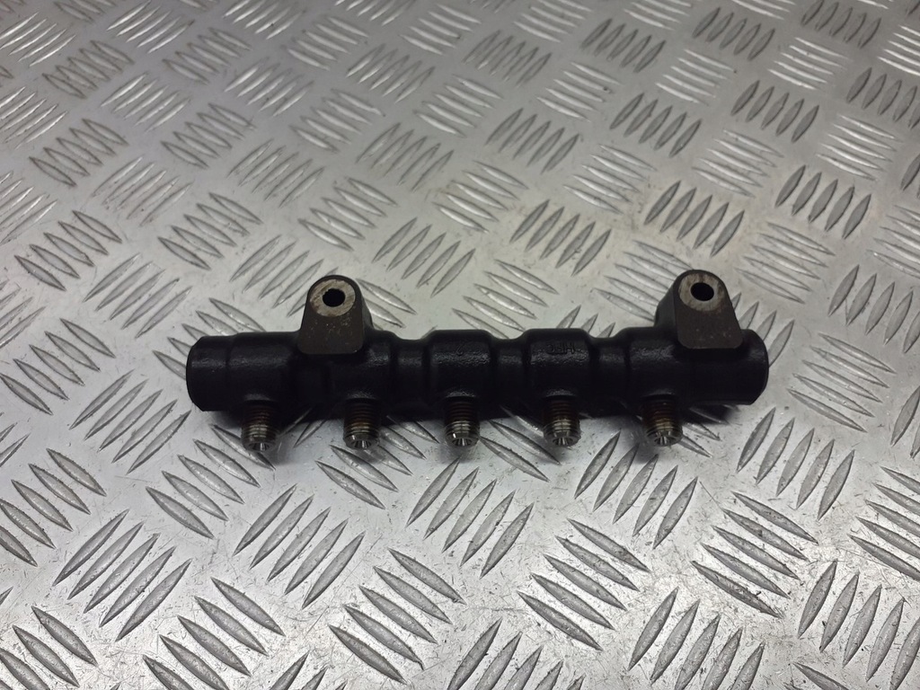 INJECTION RAIL FORD FOCUS MK2 1.6 TDCI 9654592680 Product image