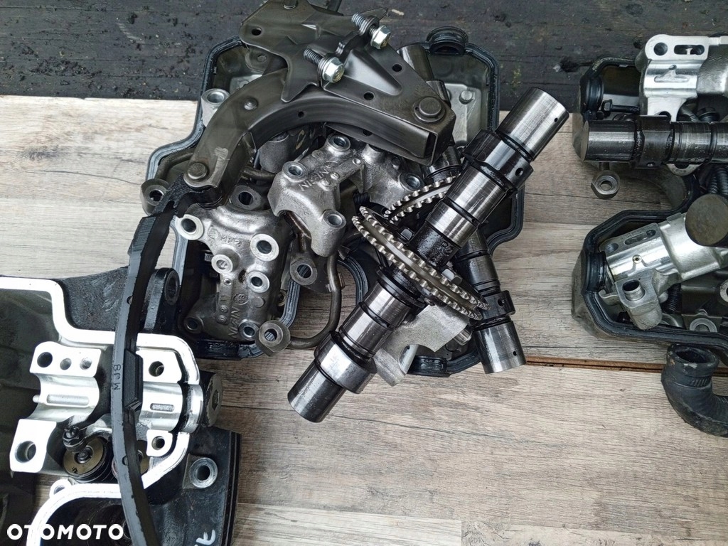 HONDA VF 500 COMPLETE ΚΕΦΑΛΙ Product image