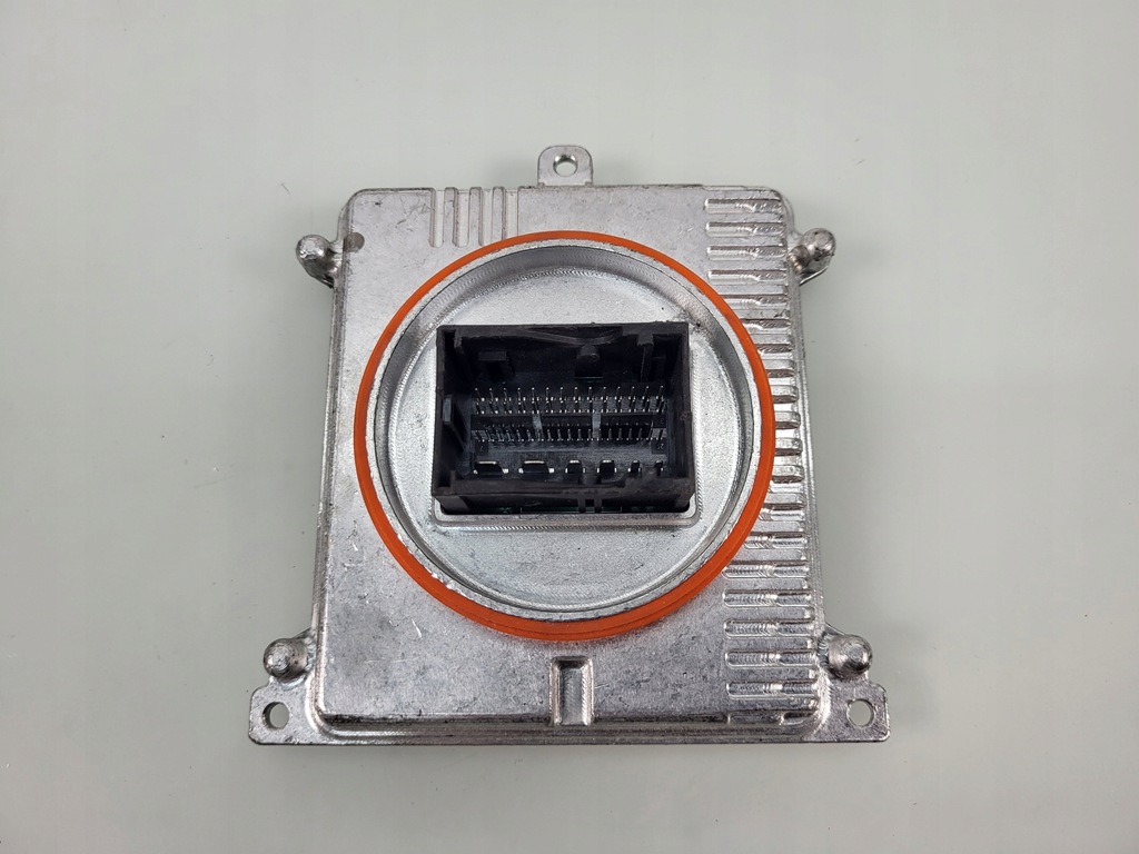 ΜΟΝΑΔΑ ΛΑΜΠΑ LED CONVERTER VW PASSAT B8 SKODA Product image