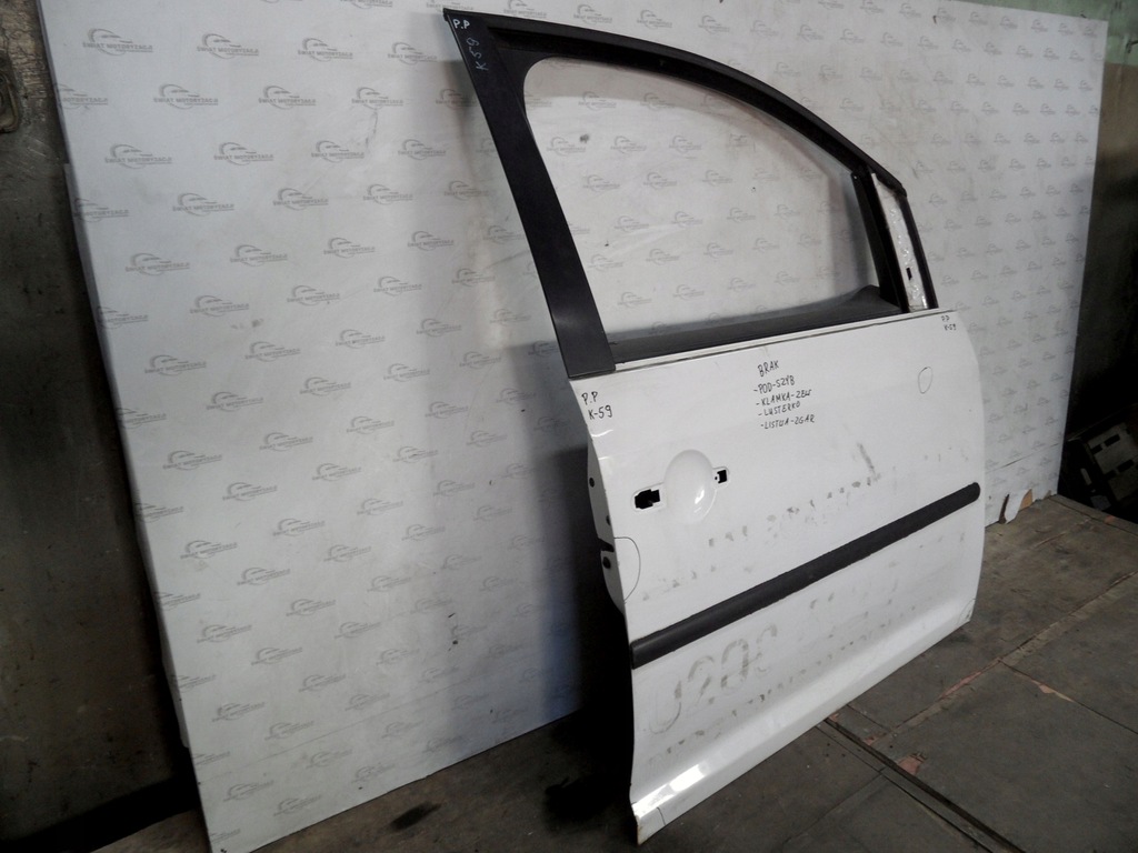 Volkswagen Caddy III ανύψωση 12R Πόρτα δεξιά μπροστά Product image