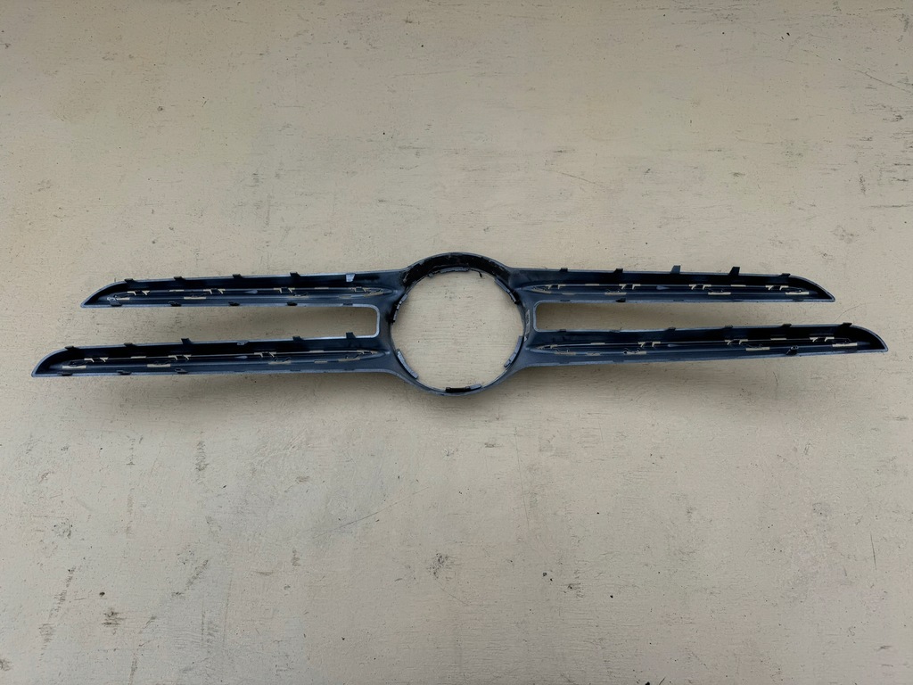 MERCEDES B CLASS W246 II 11-18R ΓΚΡΙΛ ΠΡΟΦΥΛΑΚΤΗΡΑΣ A2468880173 Product image