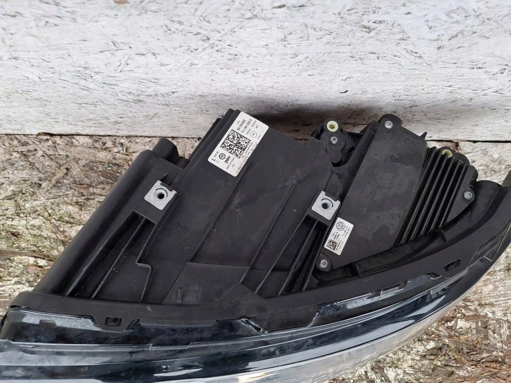 Volkswagen Multivan T6 2020 Przód strona lewa Lampy przednie Product image