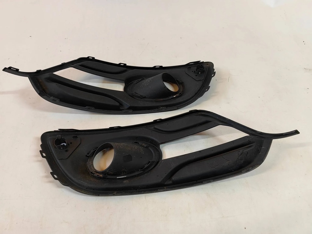 RENAULT MEGANE III LIFT - ΣΕΤ ΠΡΟΦΥΛΑΚΤΗΡΙΑ ΑΡΙΣΤΕΡΑ ΚΑΙ ΔΕΞΙΑ Product image