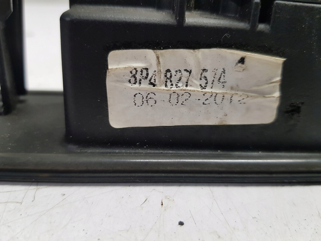 λωρίδα επένδυσης, λαβή καπό πορτμπαγκάζ, Audi A3 8P Product image