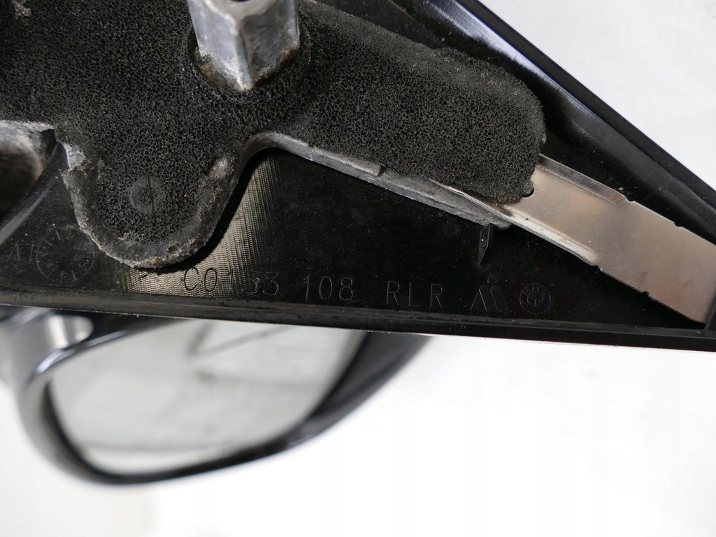 BMW E82 E81 E87 LIF M-PAK ΔΕΞΙ ΚΑΘΡΕΠΤΗΣ 381 5p ΗΝΩΜΈΝΟ ΒΑΣΊΛΕΙΟ Product image