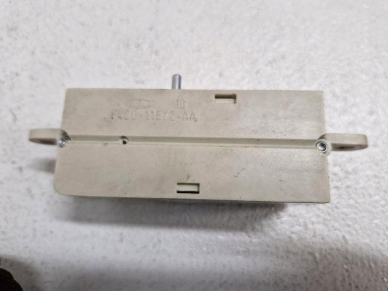 FORD EXPLORER II 2 IGNITION MODULE F40C-11572-AA Product image