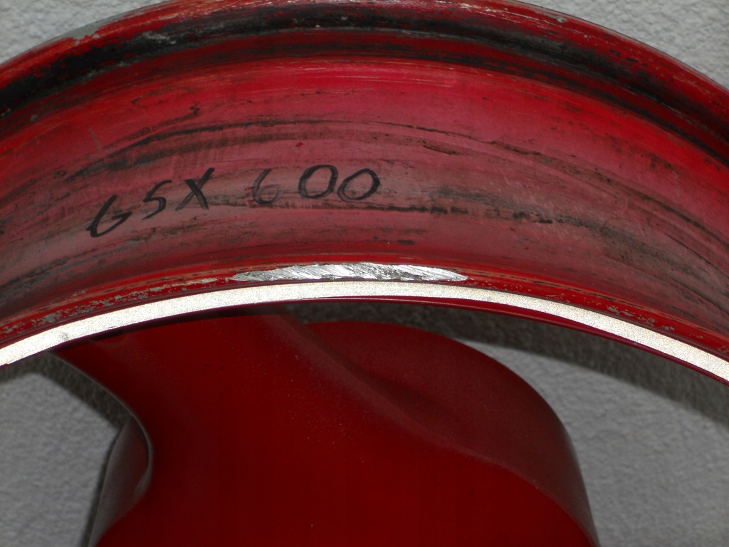 SUZUKI GSR 600 RIM ΠΙΣΩ ΤΡΟΧΟΣ ΠΡΩΤΟΤΥΠΟ Product image