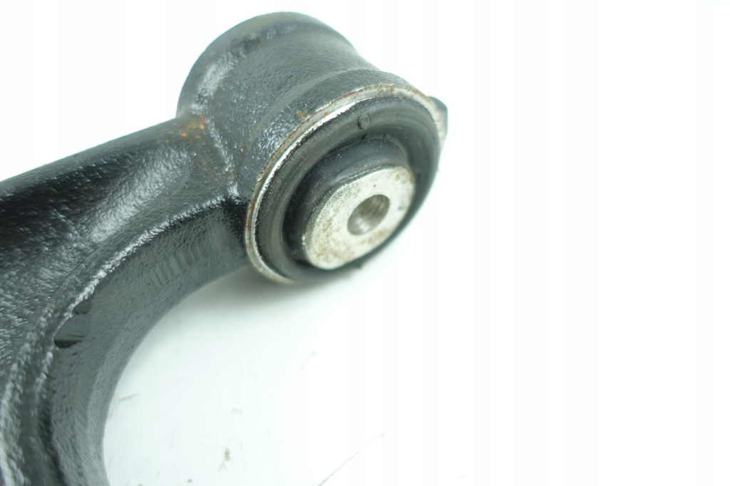 Αριστερό μπροστινό Swingarm 8N0407151 8N0407151A 8N0407151D Product image