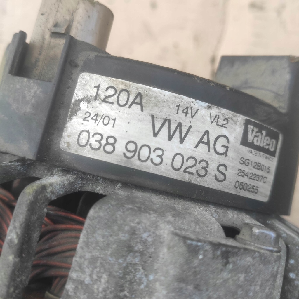 ΕΝΑΛΛΑΚΤΙΚΟ AUDI A3 8L FL 1.8 B 038903023S Product image