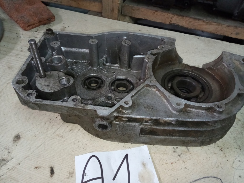 Κινητήρας, κάρτερ, μισό MZ ETZ 250, ΚΑΛΗ ΚΑΤΑΣΤΑΣΗ Product image