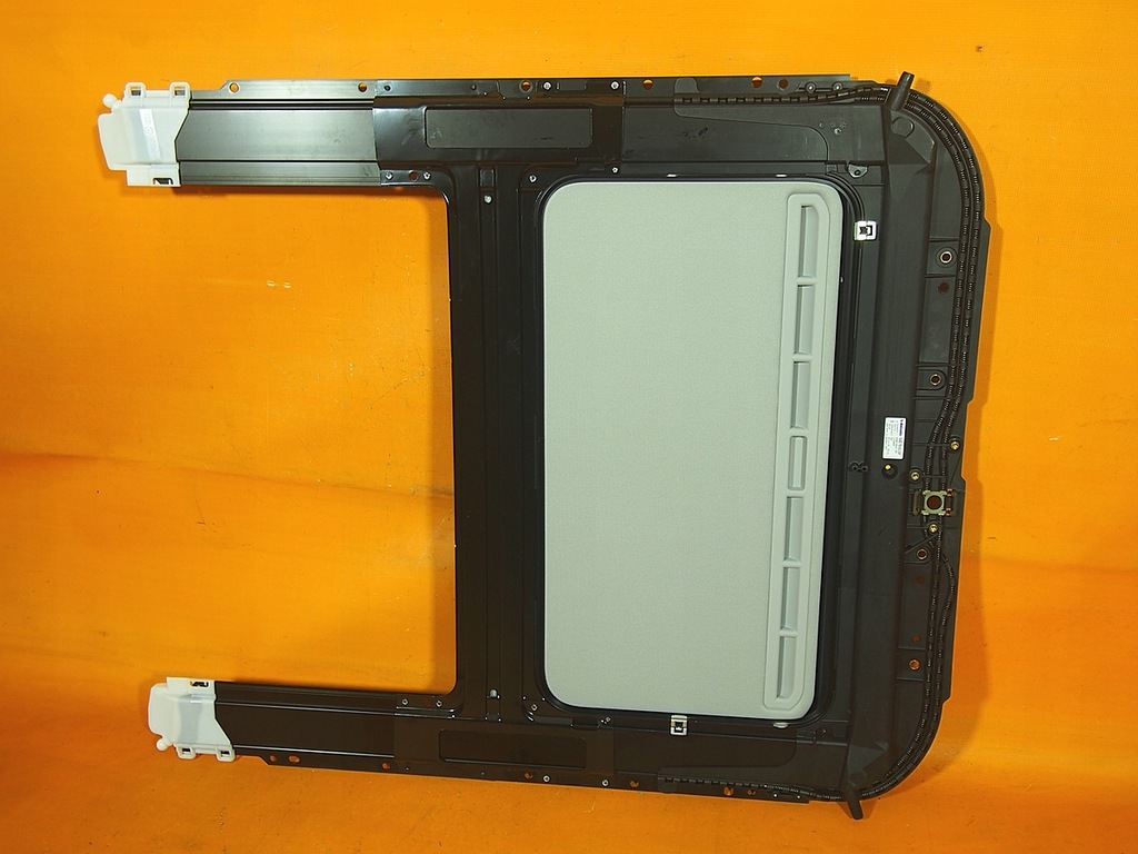 Audi A5 8T LIFT 24KM Sunroof Ρολό 8t8877041e Product image