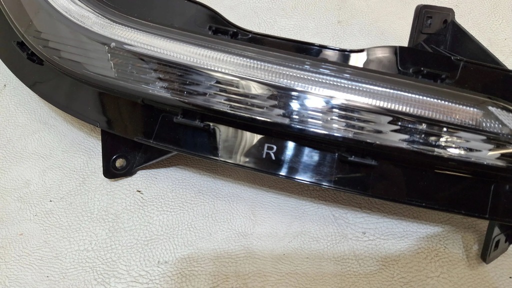 HALOGEN ΔΕΞΙ LED RENAULT KOLEOS II 266008290R Product image