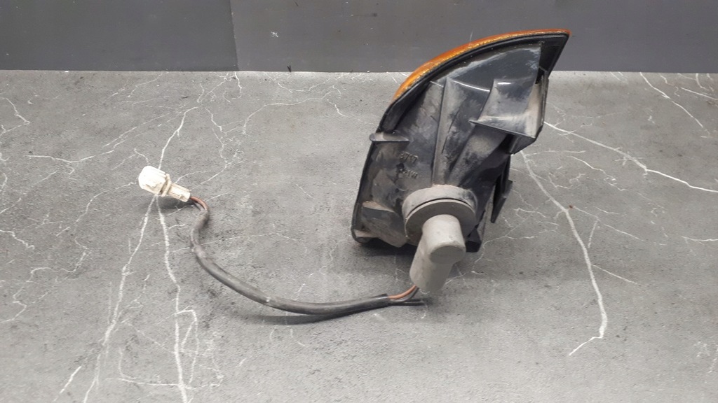 357953049 αριστερό φλας VW Passat B3 92 Product image