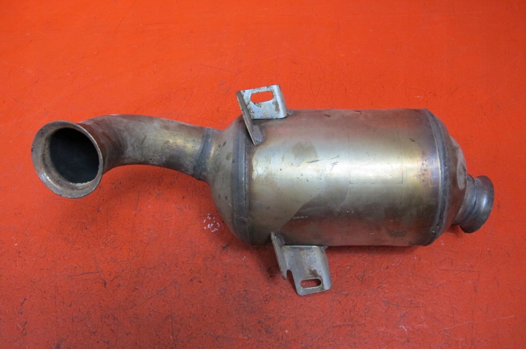 Citroen C3 II 2 1.4 HDI 8Hz DS3 Peugeot 207 Catalyst K528 Product image