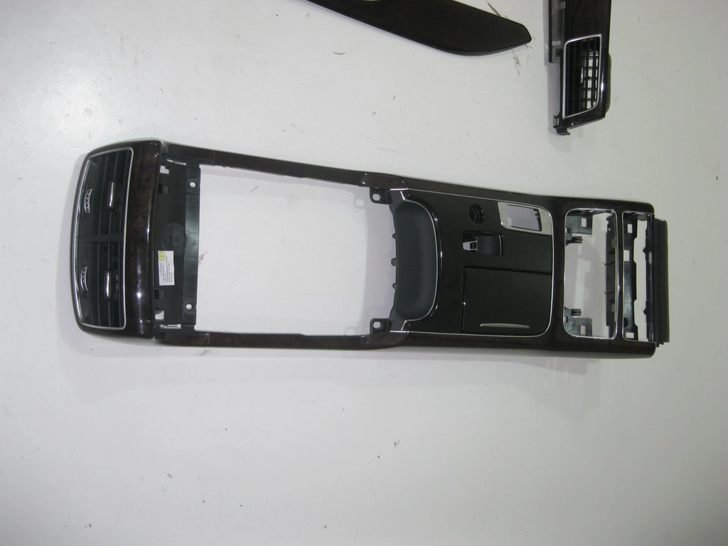 AUDI A8 4H D4 ΣΤΡΙΠ ΔΙΑΚΟΣΜΗΤΙΚΑ ΣΤΡΙΠ Product image