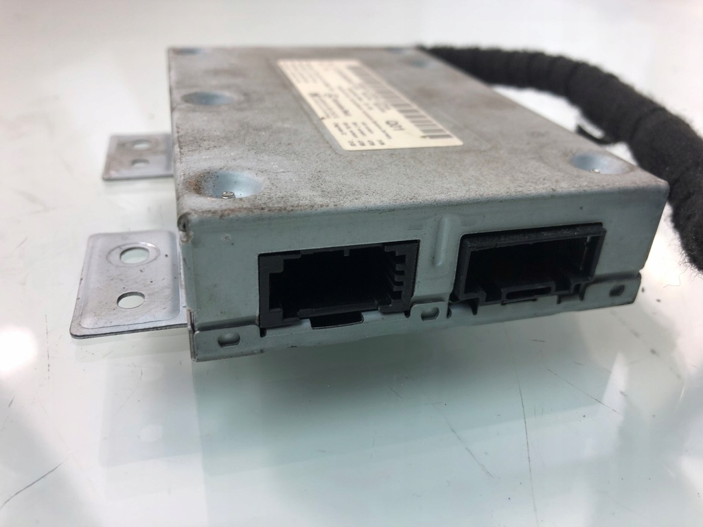 MERCEDES W221 NAVIGATION MODULE A2049000300 Product image