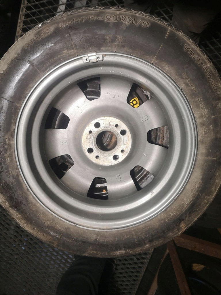 BMW Z1 εφεδρικός τροχός 4x100 r15 ΚΕΝΤΡΙΚΗ ΤΡΥΠΑ 57.1 Product image