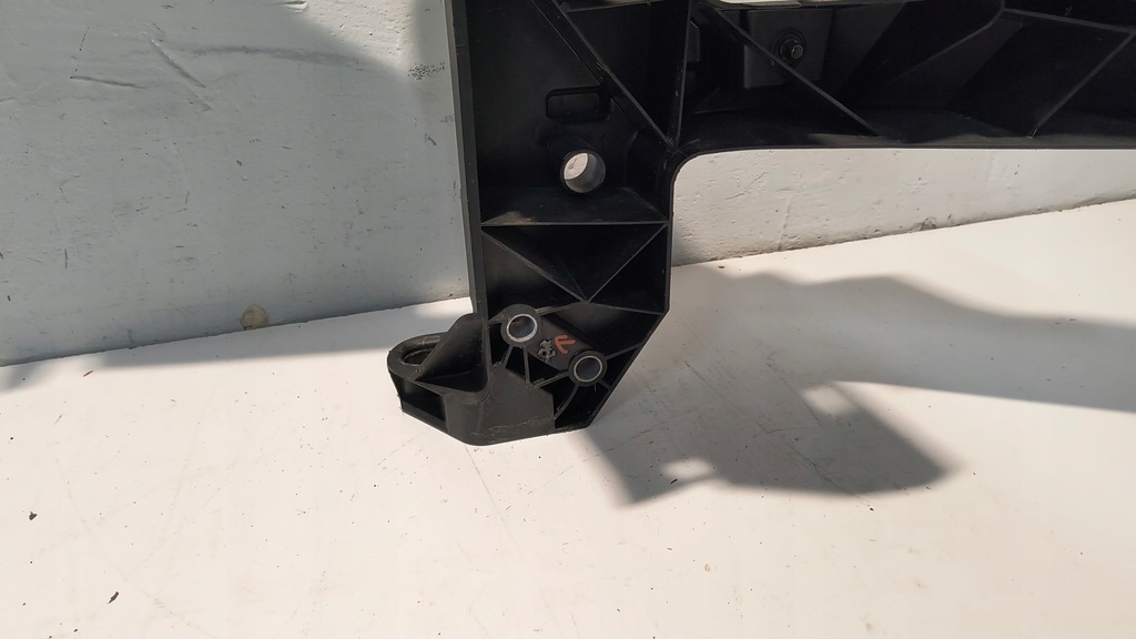 Ενίσχυση μπροστινής ζώνης Mercedes Sprinter W907 Product image