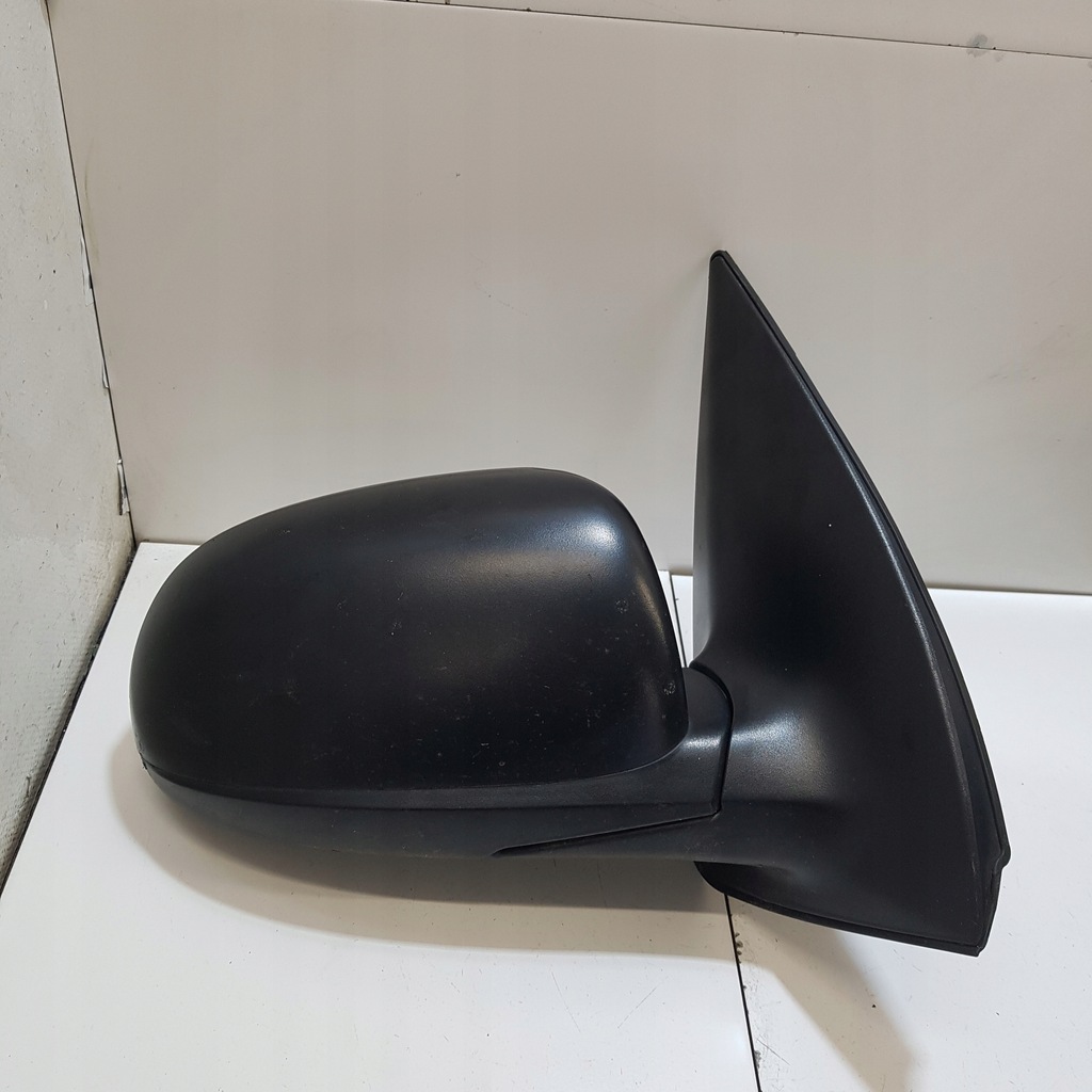 ΔΕΞΙΟΣ ΚΑΘΡΕΠΤΗΣ HYUNDAI I10 Product image